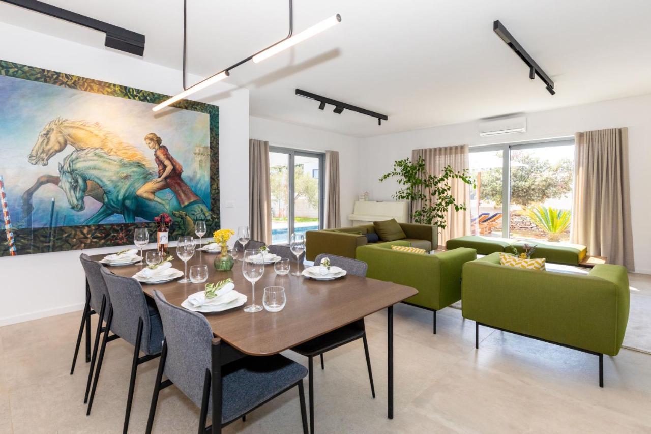 Vila Luxury House Natanel Škrip Exteriér fotografie