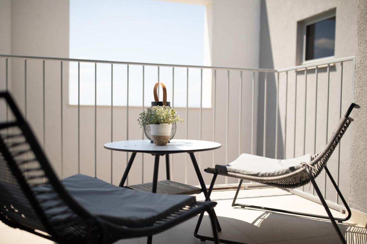 Vila Luxury House Natanel Škrip Exteriér fotografie