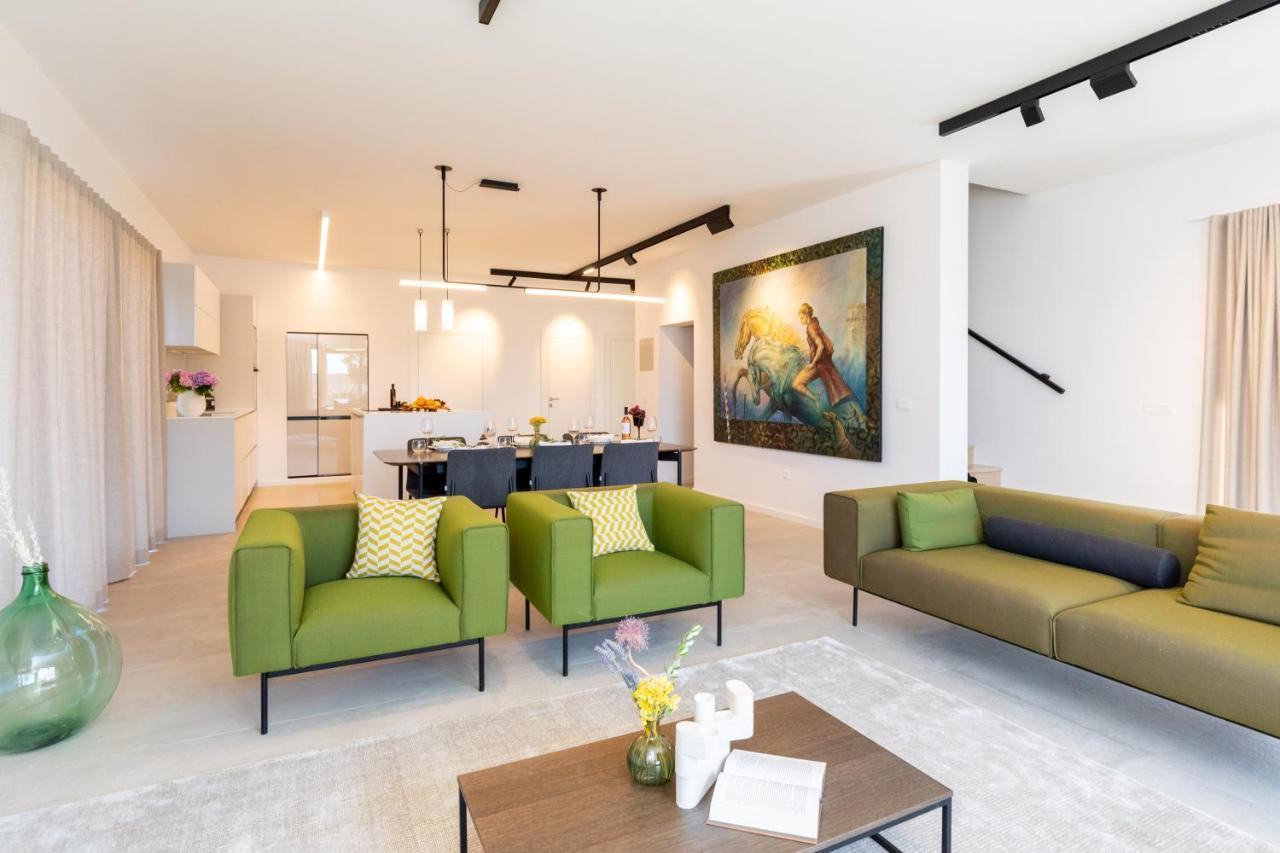 Vila Luxury House Natanel Škrip Exteriér fotografie