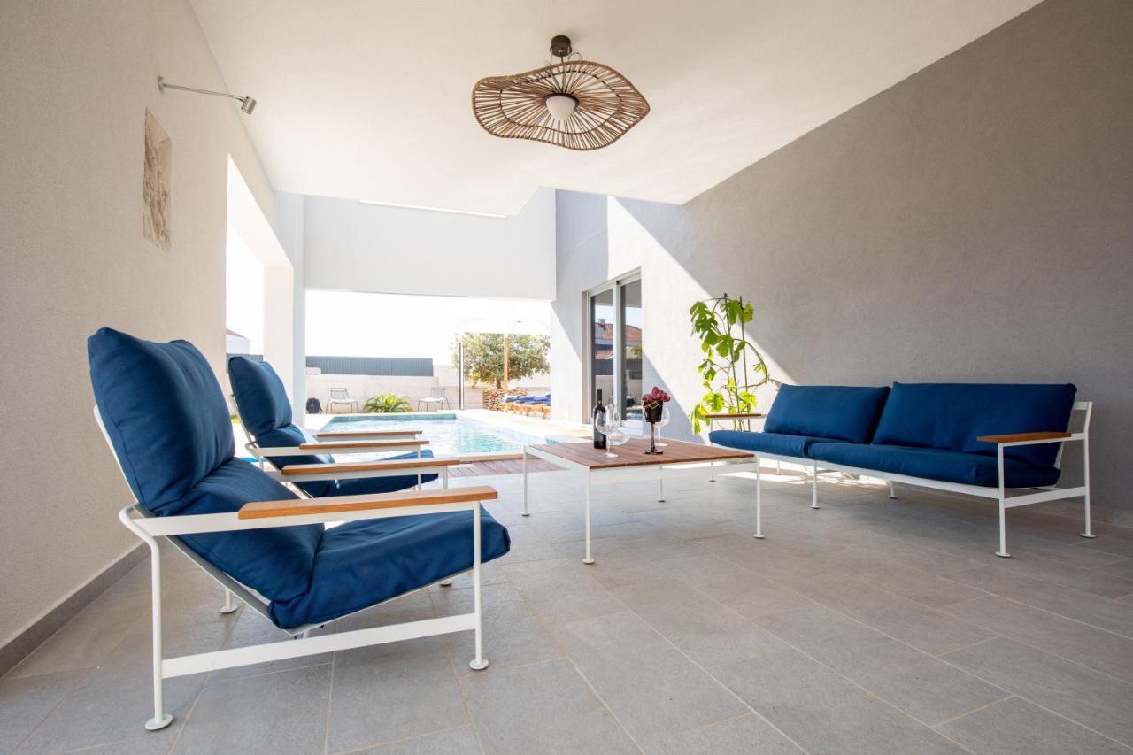 Vila Luxury House Natanel Škrip Exteriér fotografie