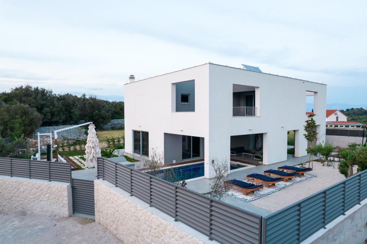 Vila Luxury House Natanel Škrip Exteriér fotografie