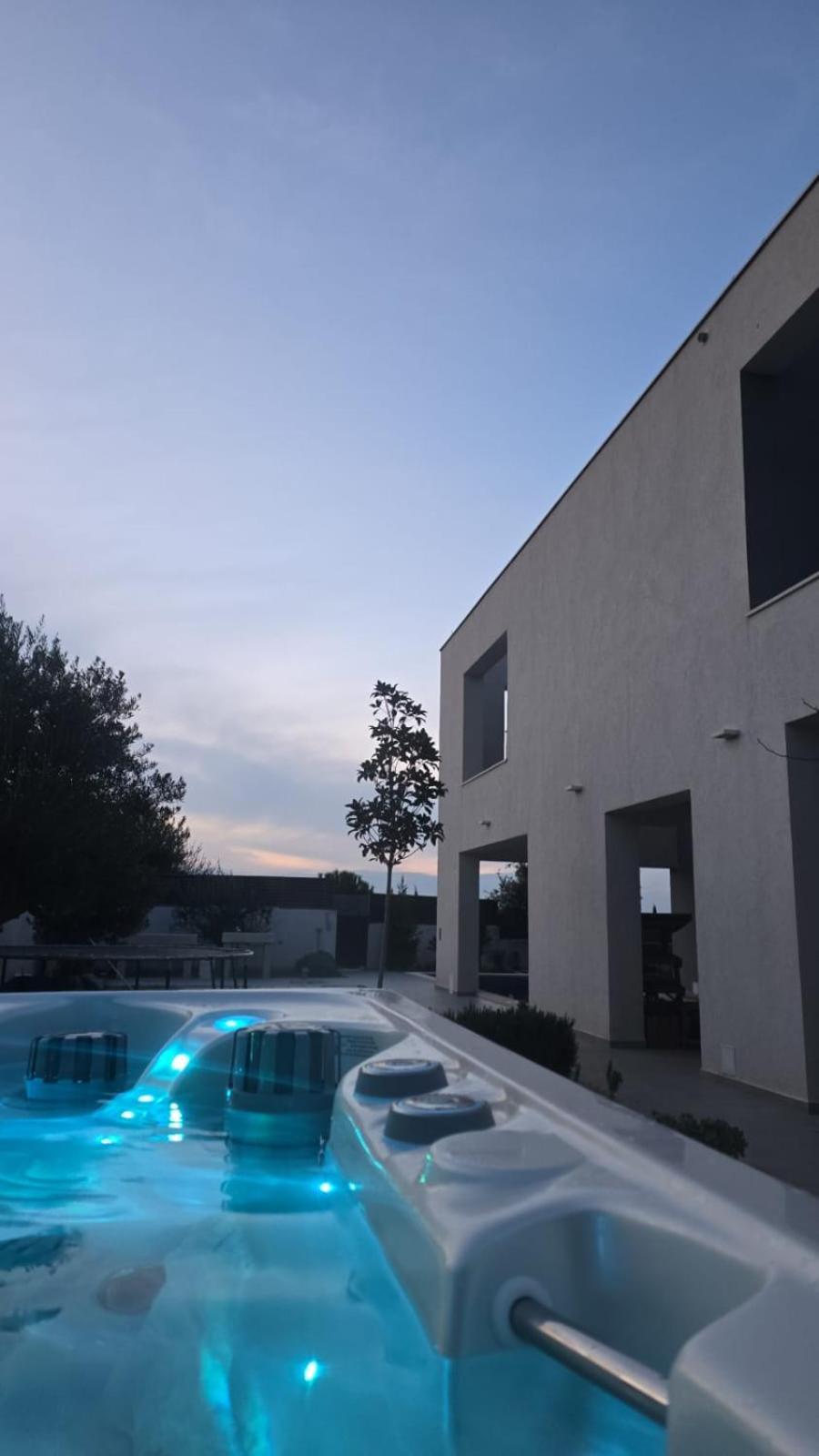 Vila Luxury House Natanel Škrip Exteriér fotografie